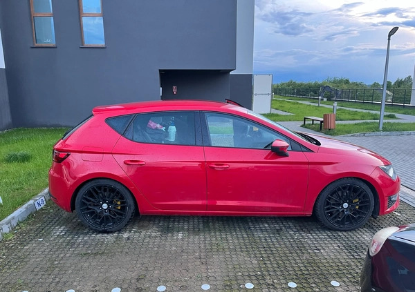 Seat Leon cena 48000 przebieg: 114720, rok produkcji 2014 z Rzeszów małe 172